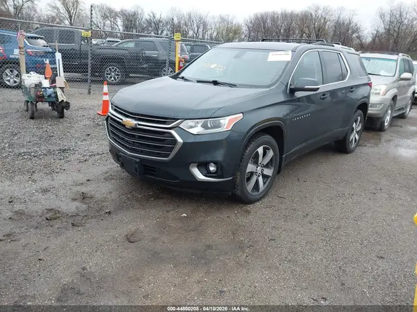 1GNERHKW8JJ103939 2018 CHEVROLET TRAVERSE - Image 2