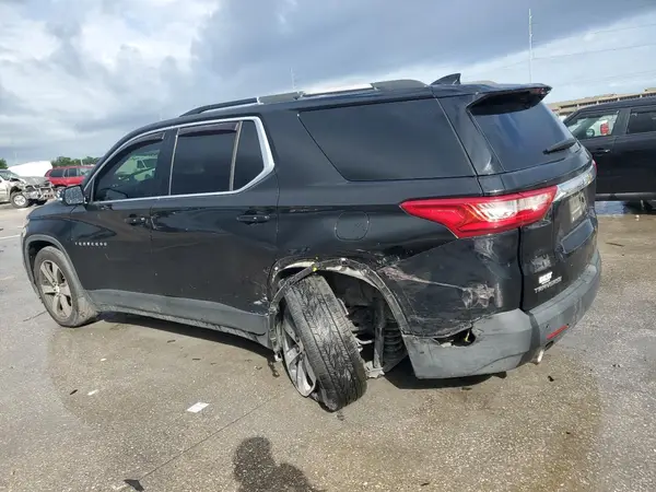 1GNERHKW8JJ104623 2018 CHEVROLET TRAVERSE - Image 2