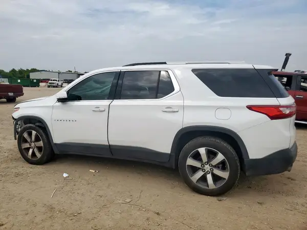 1GNERHKW8JJ222946 2018 CHEVROLET TRAVERSE - Image 2