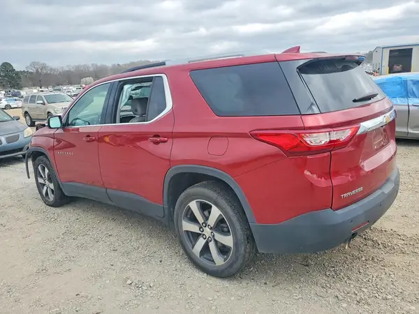 1GNERHKW8JJ242419 2018 CHEVROLET TRAVERSE - Image 2
