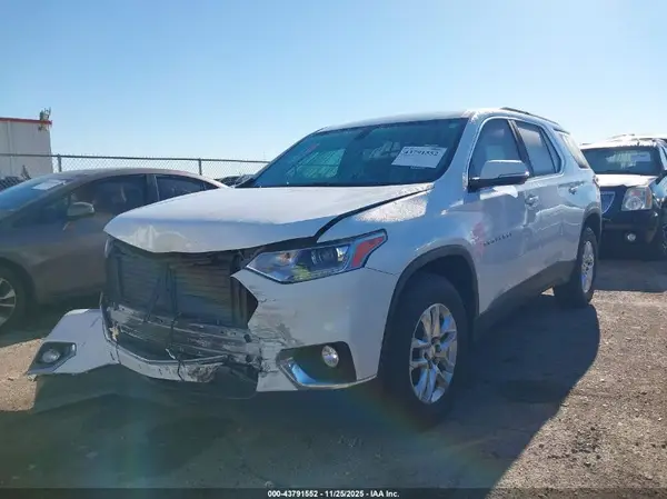 1GNERHKW8KJ165620 2019 CHEVROLET TRAVERSE - Image 2