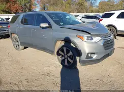 1GNERHKW8KJ204416 2019 CHEVROLET TRAVERSE