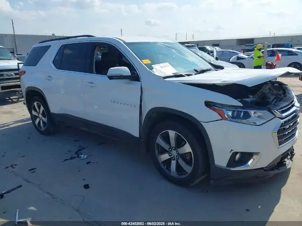 1GNERHKW8KJ243720 2019 CHEVROLET TRAVERSE - Image 1