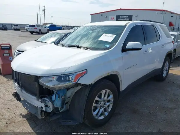 1GNERHKW8LJ308468 2020 CHEVROLET TRAVERSE - Image 2