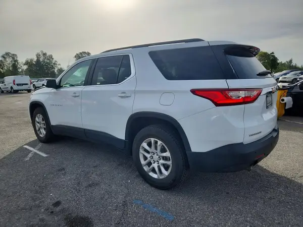 1GNERHKW8MJ115397 2021 CHEVROLET TRAVERSE - Image 2