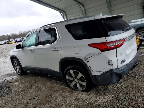 1GNERHKW9JJ157606 2018 CHEVROLET TRAVERSE - Image 2