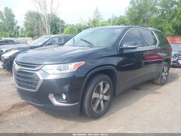 1GNERHKW9JJ178374 2018 CHEVROLET TRAVERSE - Image 2