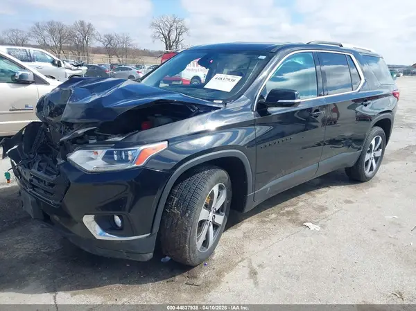 1GNERHKW9JJ269810 2018 CHEVROLET TRAVERSE - Image 2