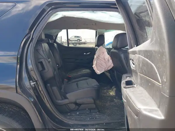 1GNERHKW9JJ269810 2018 CHEVROLET TRAVERSE - Image 8