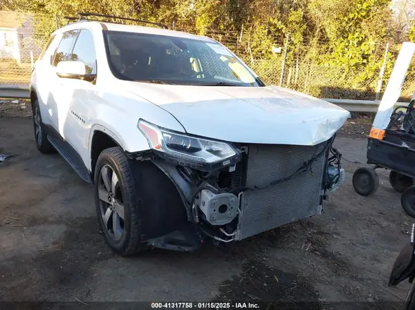 1GNERHKW9KJ126731 2019 CHEVROLET TRAVERSE - Image 1