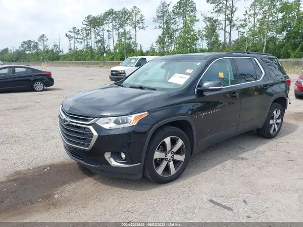1GNERHKW9KJ159633 2019 CHEVROLET TRAVERSE - Image 2