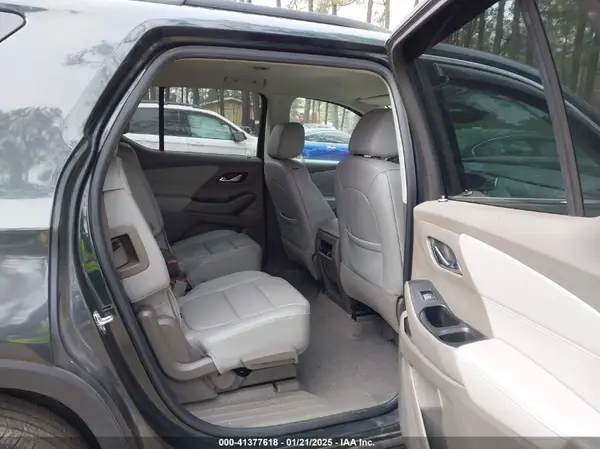 1GNERHKW9KJ227431 2019 CHEVROLET TRAVERSE - Image 8