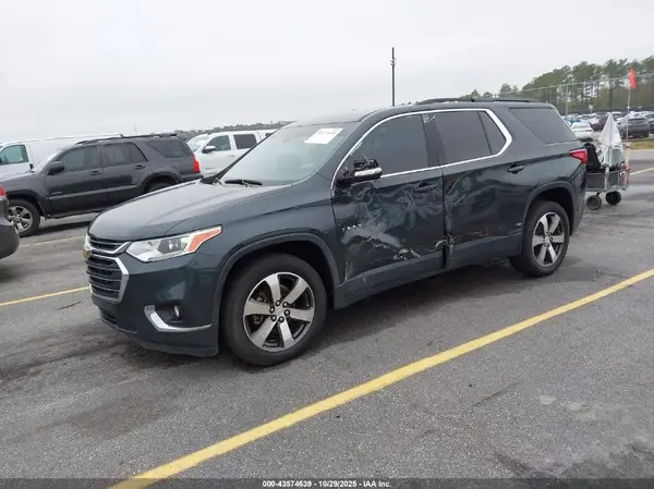 1GNERHKW9KJ257299 2019 CHEVROLET TRAVERSE - Image 2