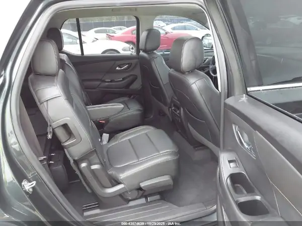 1GNERHKW9KJ257299 2019 CHEVROLET TRAVERSE - Image 8