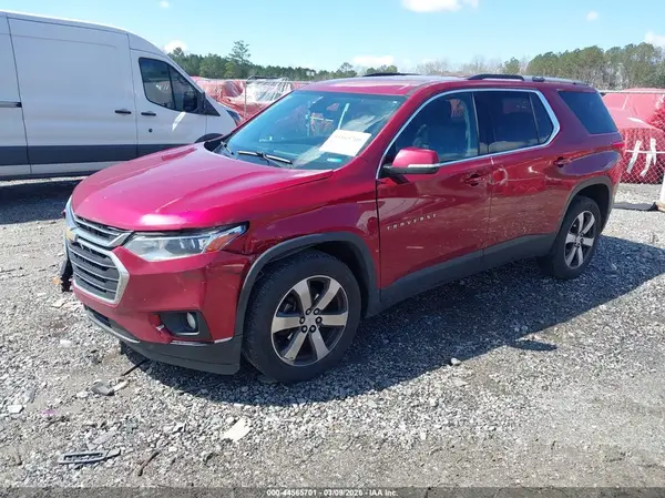 1GNERHKWXJJ104106 2018 CHEVROLET TRAVERSE - Image 2