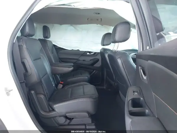 1GNERHKWXJJ112626 2018 CHEVROLET TRAVERSE - Image 8
