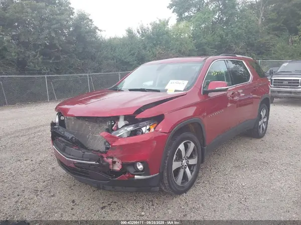 1GNERHKWXJJ125974 2018 CHEVROLET TRAVERSE - Image 2