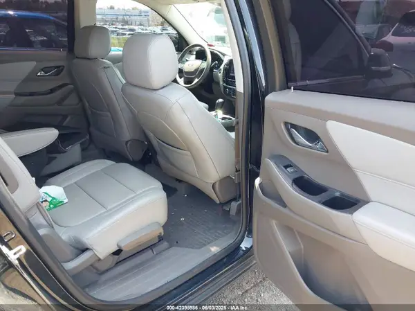 1GNERHKWXJJ259626 2018 CHEVROLET TRAVERSE - Image 8