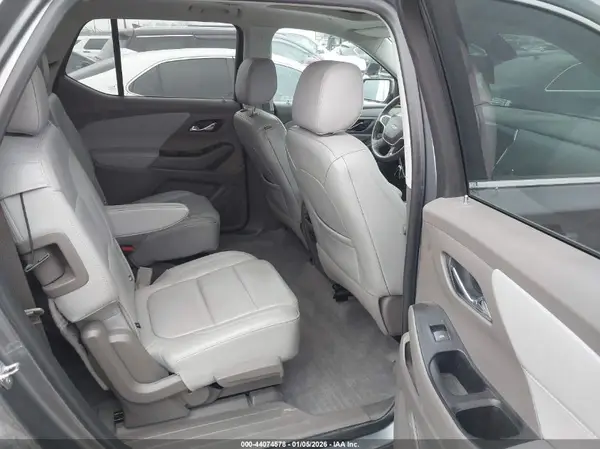 1GNERHKWXKJ172875 2019 CHEVROLET TRAVERSE - Image 8