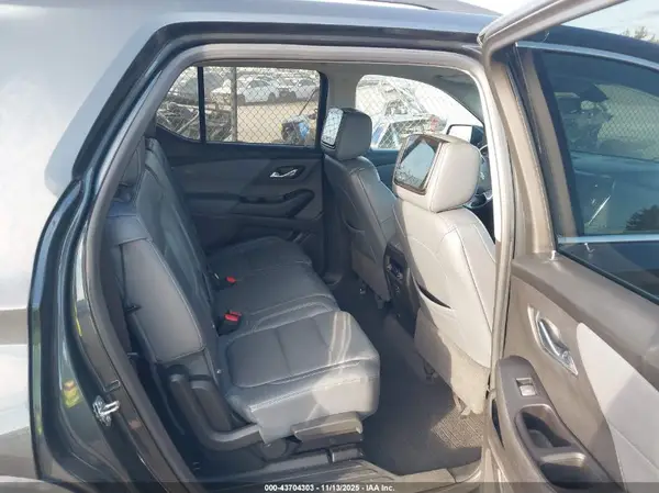 1GNERHKWXKJ187005 2019 CHEVROLET TRAVERSE - Image 8