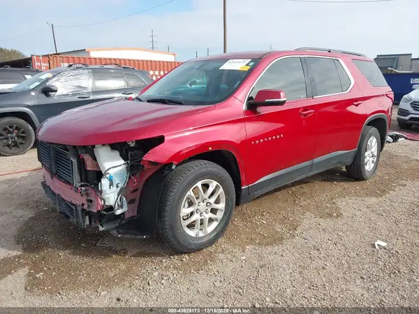 1GNERHKWXKJ205048 2019 CHEVROLET TRAVERSE - Image 2