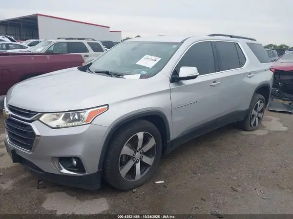 1GNERHKWXKJ267257 2019 CHEVROLET TRAVERSE - Image 2