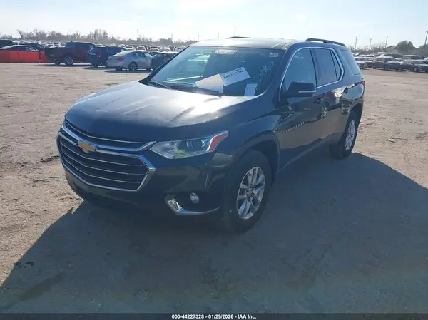 1GNERHKWXKJ274483 2019 CHEVROLET TRAVERSE - Image 2