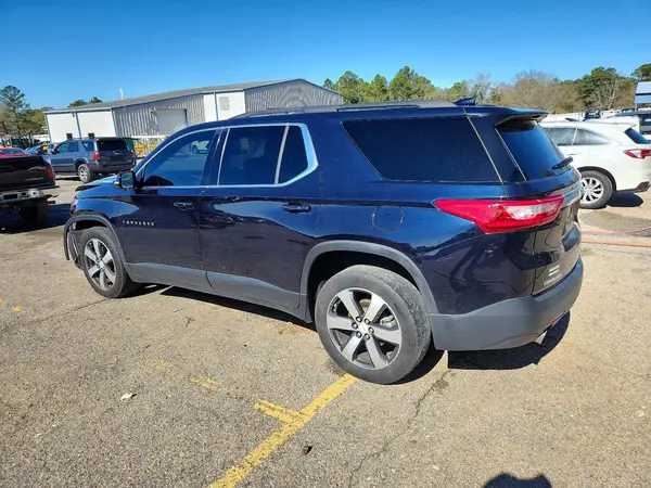 1GNERHKWXLJ138517 2020 CHEVROLET TRAVERSE - Image 2
