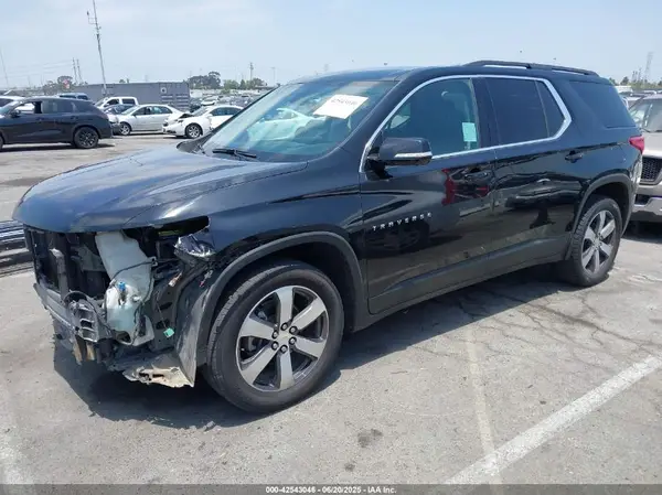 1GNERHKWXLJ146911 2020 CHEVROLET TRAVERSE - Image 2