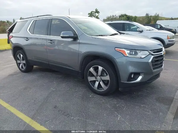 1GNERHKWXMJ211354 2021 CHEVROLET TRAVERSE - Image 1
