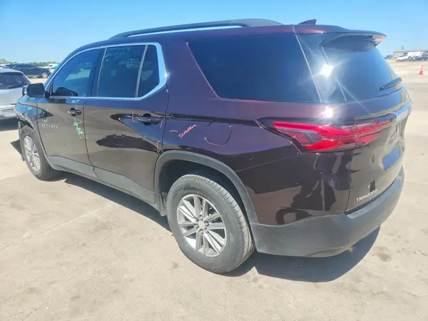 1GNERHKWXNJ193648 2022 CHEVROLET TRAVERSE - Image 2