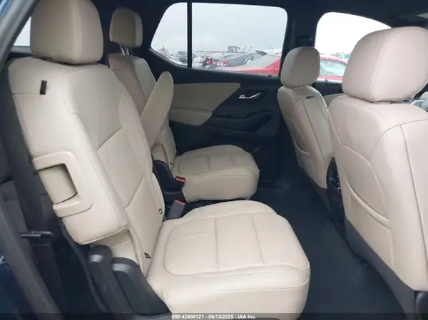 1GNERHKWXPJ215327 2023 CHEVROLET TRAVERSE - Image 8