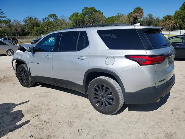 1GNERJKW0NJ138536 2022 CHEVROLET TRAVERSE - Image 2