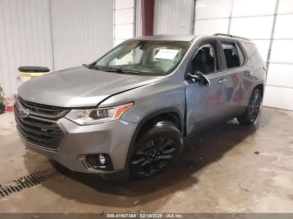 1GNERJKW1LJ264529 2020 CHEVROLET TRAVERSE - Image 2