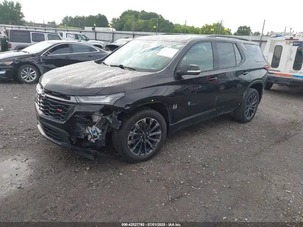 1GNERJKW1NJ187566 2022 CHEVROLET TRAVERSE - Image 2