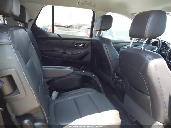 1GNERJKW5KJ291747 2019 CHEVROLET TRAVERSE - Image 8