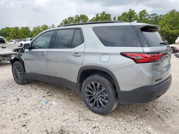 1GNERJKW5PJ271828 2023 CHEVROLET TRAVERSE - Image 2