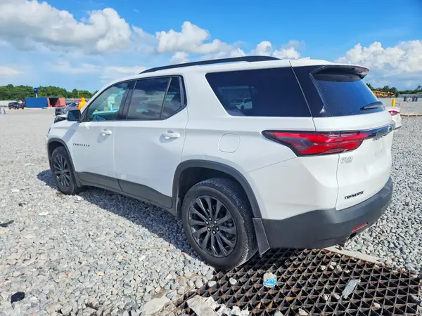 1GNERJKW7PJ257543 2023 CHEVROLET TRAVERSE - Image 2