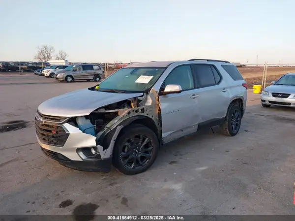 1GNERJKW8LJ146168 2020 CHEVROLET TRAVERSE - Image 2