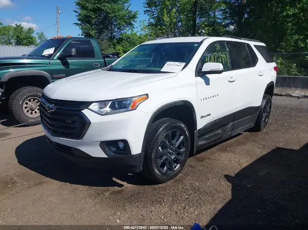1GNERJKWXMJ119703 2021 CHEVROLET TRAVERSE - Image 2