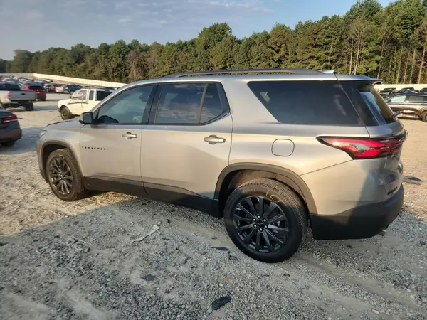 1GNERJKWXPJ218879 2023 CHEVROLET TRAVERSE - Image 2
