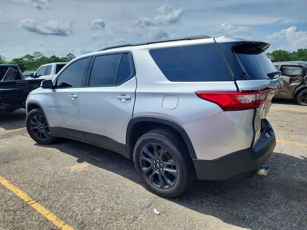1GNERJKX2JJ264996 2018 CHEVROLET TRAVERSE - Image 2