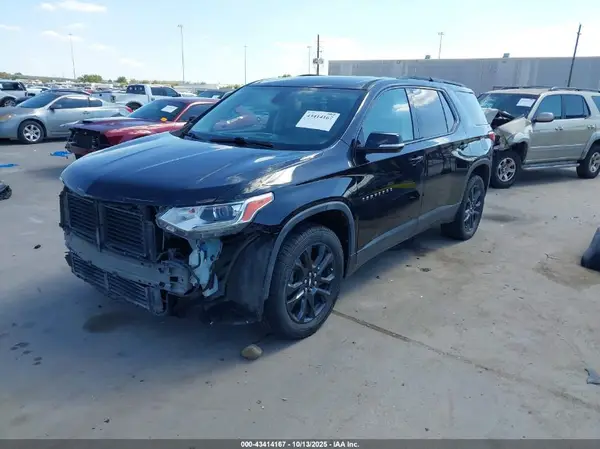 1GNERJKX5JJ144643 2018 CHEVROLET TRAVERSE - Image 2