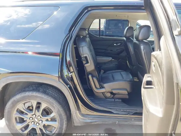 1GNERJKX5JJ144643 2018 CHEVROLET TRAVERSE - Image 8