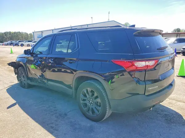 1GNERJKX5JJ157828 2018 CHEVROLET TRAVERSE - Image 2