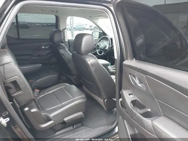 1GNERJKX5KJ114348 2019 CHEVROLET TRAVERSE - Image 8