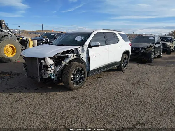 1GNERJKX6JJ184858 2018 CHEVROLET TRAVERSE - Image 2