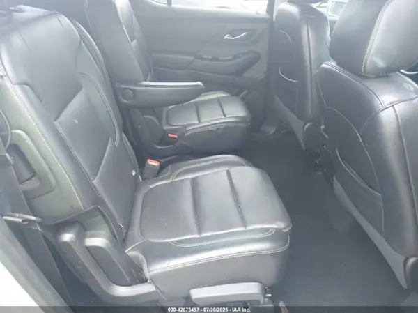 1GNERJKX8JJ146032 2018 CHEVROLET TRAVERSE - Image 8