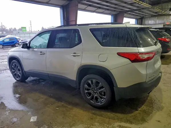 1GNERJKX8JJ146306 2018 CHEVROLET TRAVERSE - Image 2