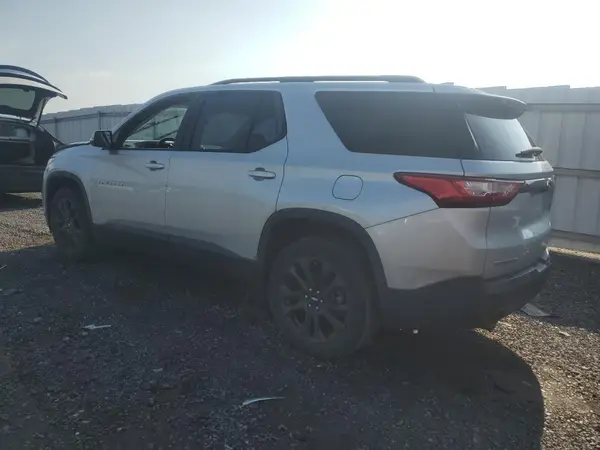 1GNERJKX9JJ151305 2018 CHEVROLET TRAVERSE - Image 2